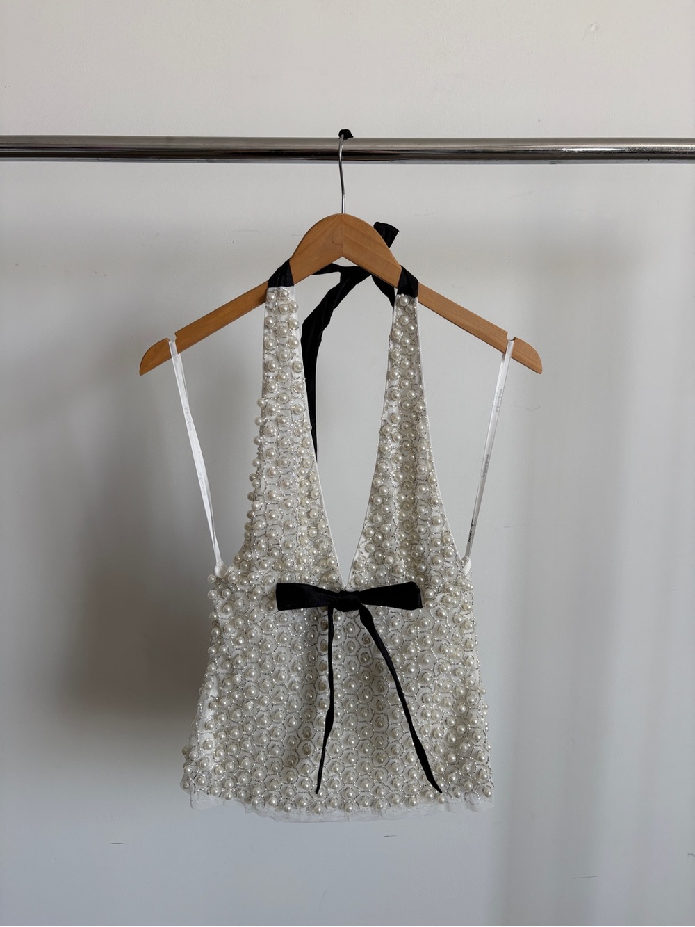 $327 NWT For Love And Lemons Pearly Bow Halter Top Sz Medium - Picture 2 of 13